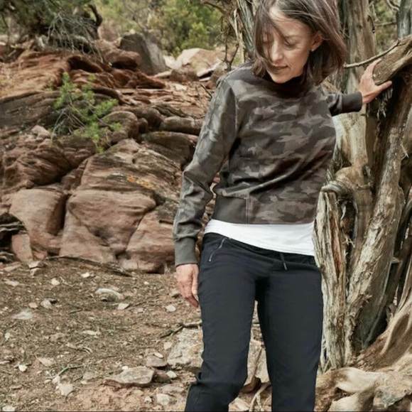 Athleta Pants - ATHLETA Trekkie North Jogger